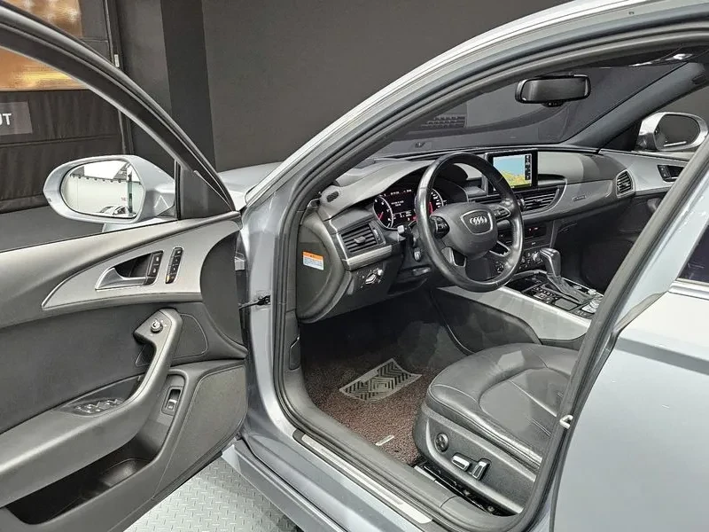 Audi A6 2.0 TFSI Quattro - САМО 30% АВАНС, снимка 11 - Автомобили и джипове - 56293696