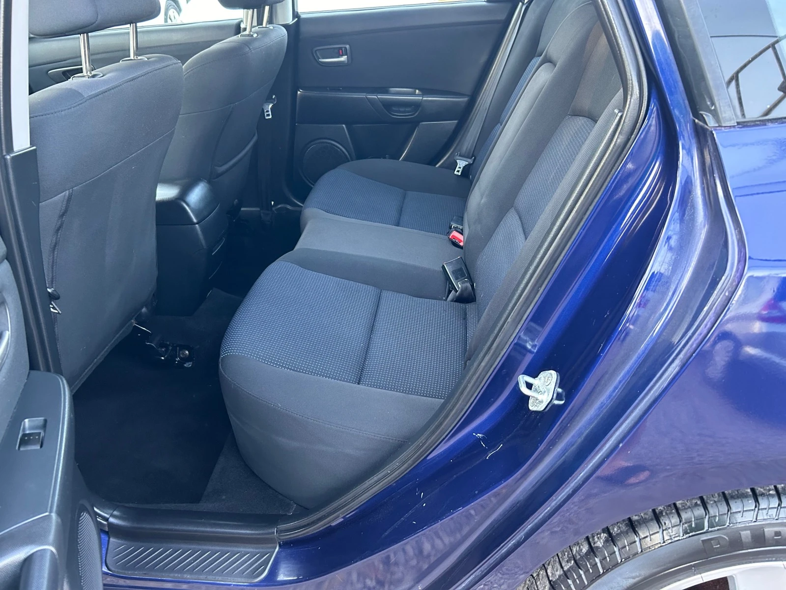 Mazda 3 1.4i klima | Mobile.bg � ����������� 12