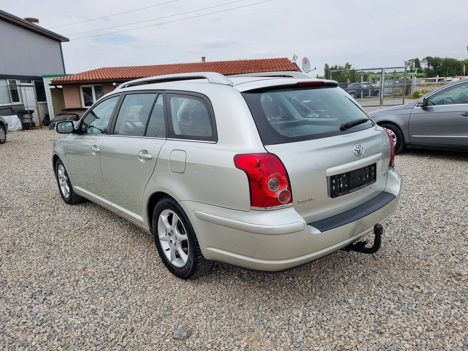 Toyota Avensis 2.0D-4D-126PS-FACE - изображение 7