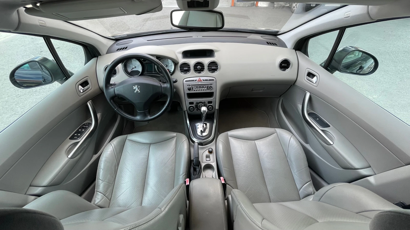 Peugeot 308 1.6i Панорама | Mobile.bg — изображение 11