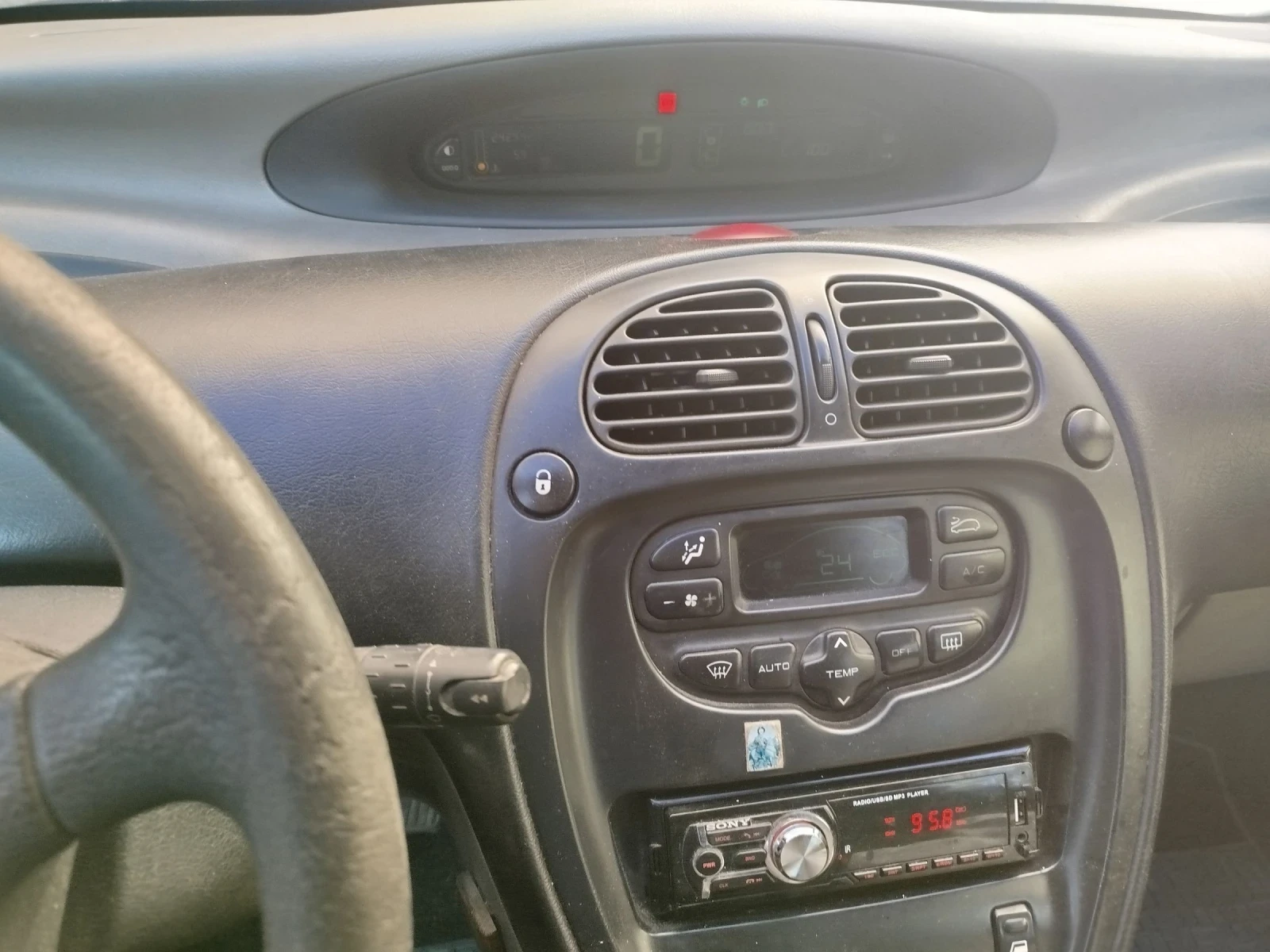 Citroen Xsara picasso  - изображение 10
