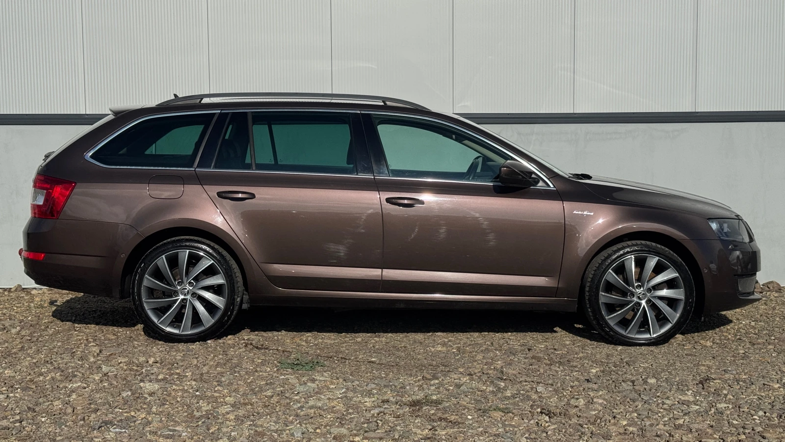 Skoda Octavia Laurin & Klement 2.0 TDI 4x4 DSG 🇩🇪 - изображение 4