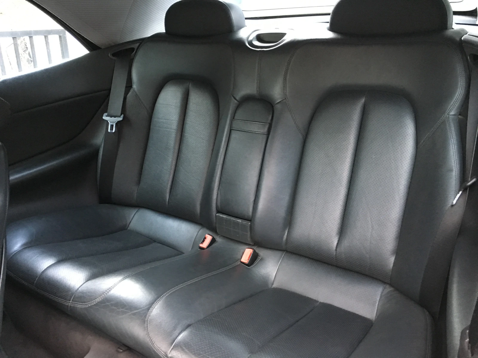 Mercedes-Benz CLK 200 Avantgarde, снимка 8 - Автомобили и джипове - 53724712