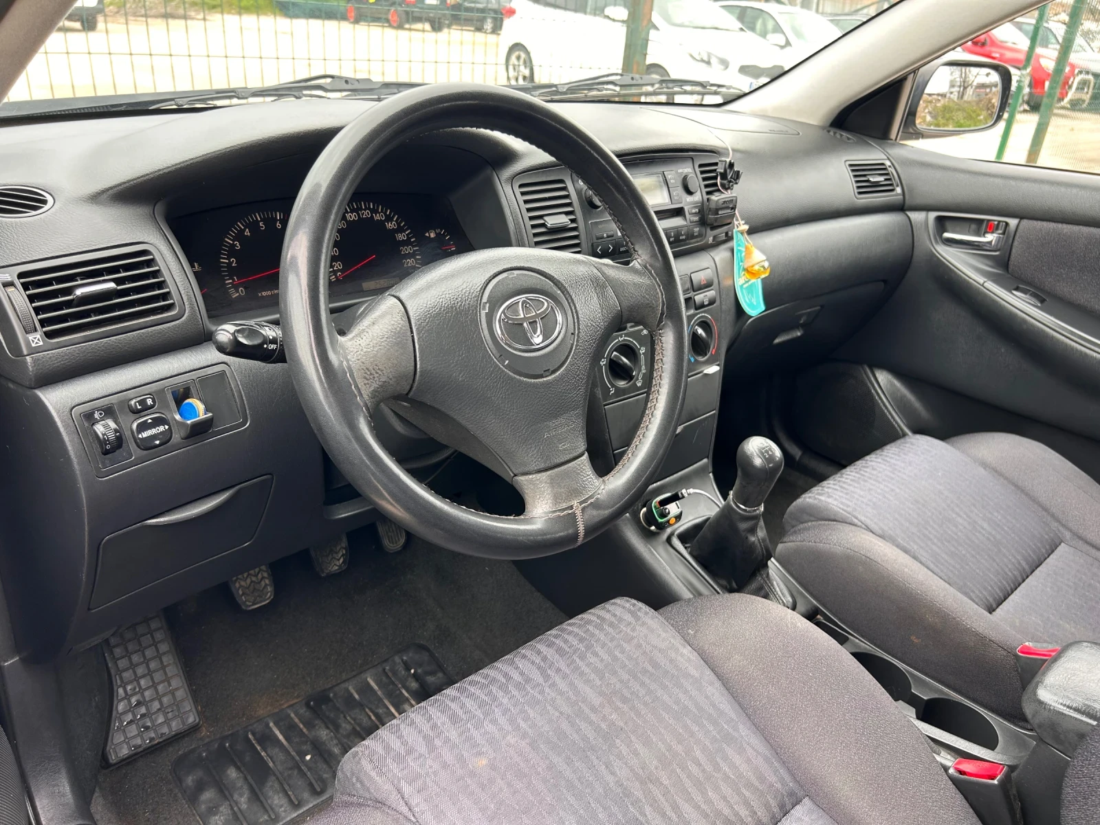 Toyota Corolla, снимка 10 - Автомобили и джипове - 54044722