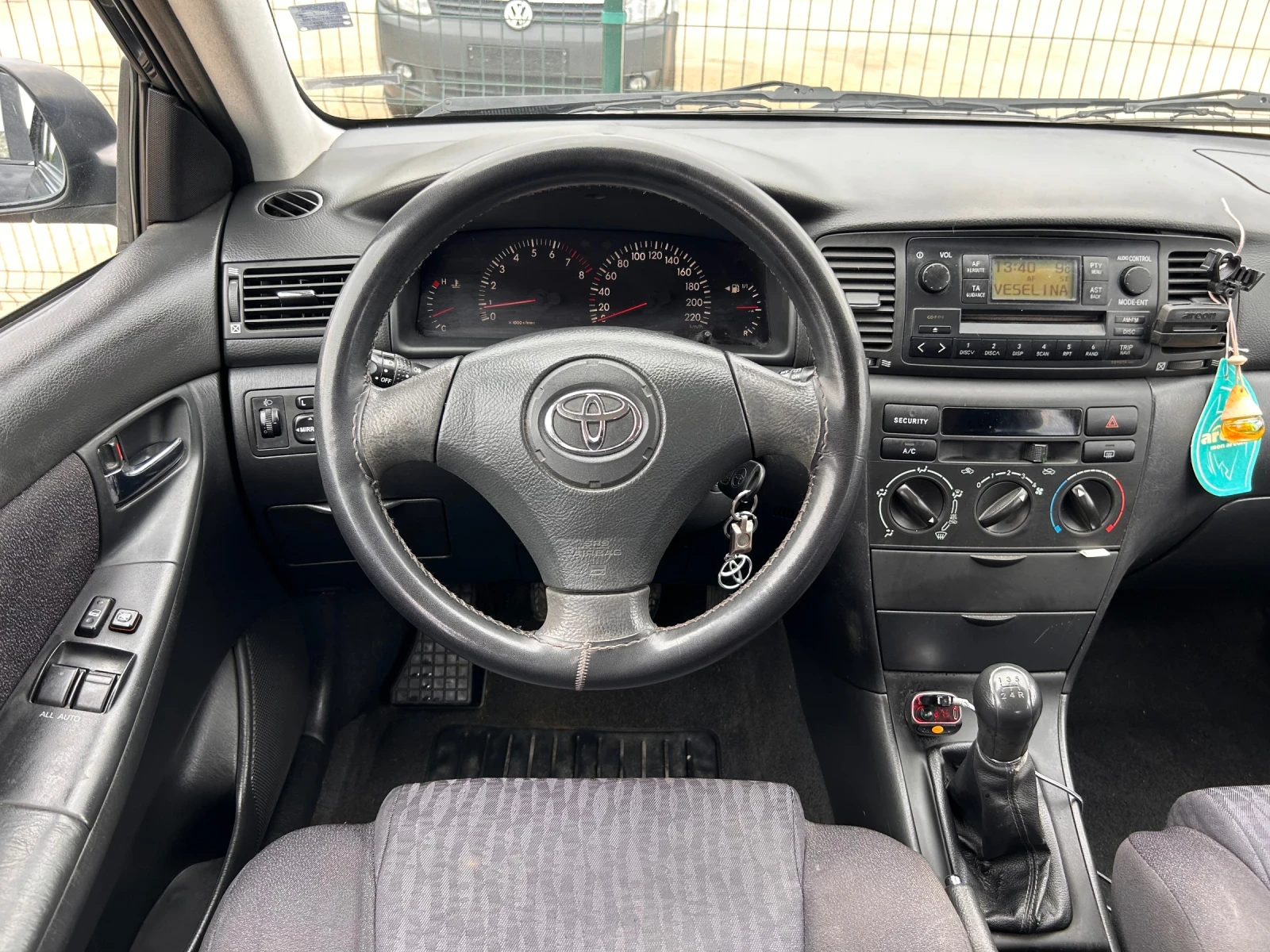 Toyota Corolla, снимка 13 - Автомобили и джипове - 54044722