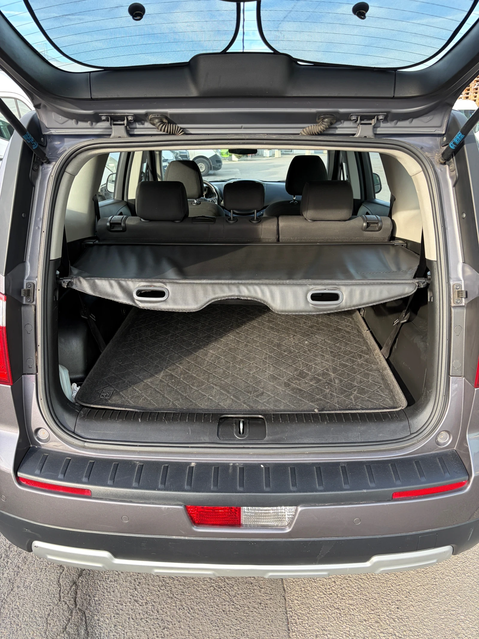 Chevrolet Orlando, снимка 11 - Автомобили и джипове - 54127177