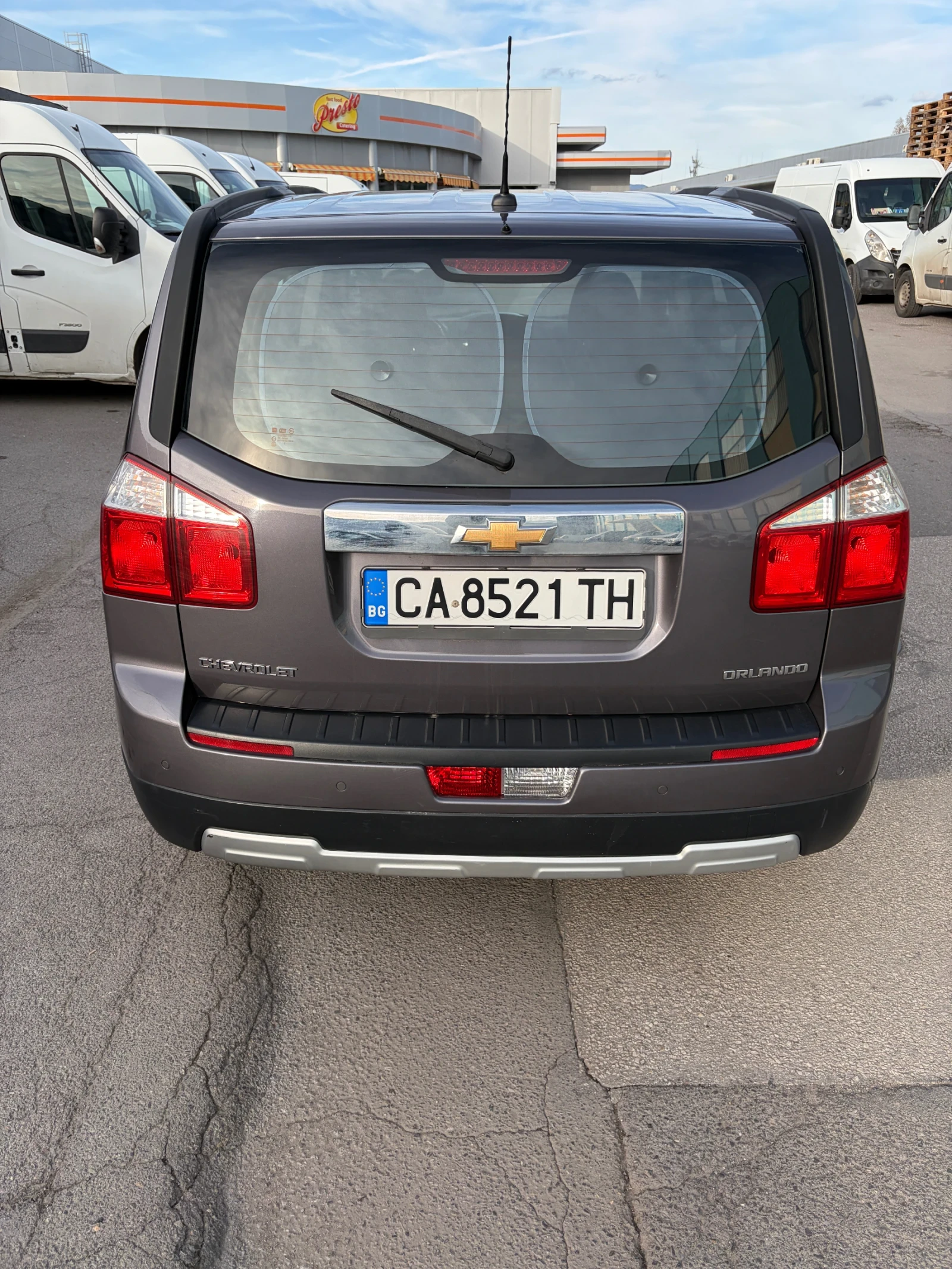 Chevrolet Orlando, снимка 4 - Автомобили и джипове - 54127177