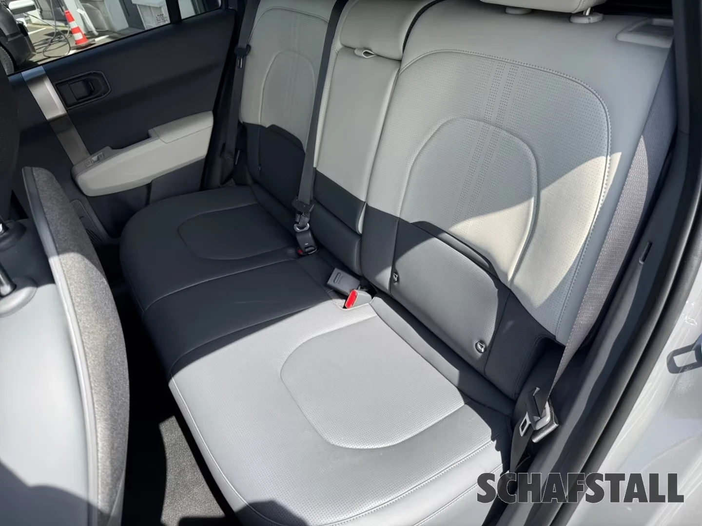 Kia EV3 GT-Line !KIA CERTIFIED! All Options! Full Warranty | Mobile.bg � ����������� 14