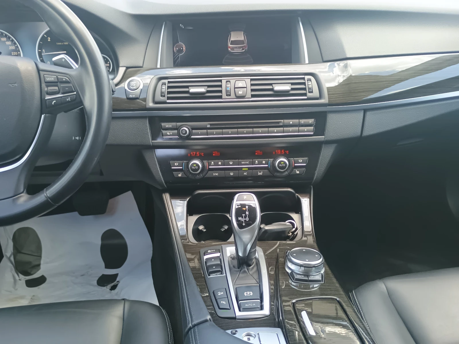 BMW 525 2D/XDRIVE/Luxury/Facelift , снимка 13 - Автомобили и джипове - 54710934