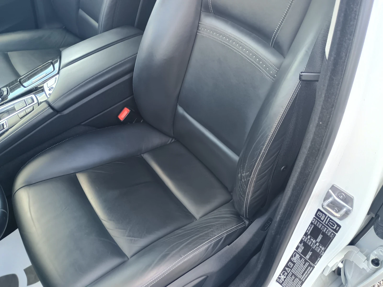 BMW 525 2D/XDRIVE/Luxury/Facelift , снимка 11 - Автомобили и джипове - 54710934