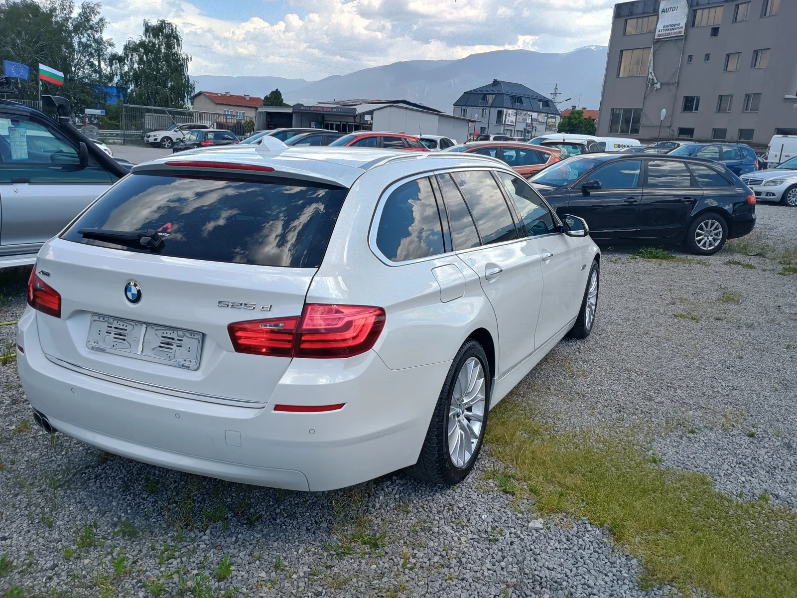BMW 525 2D/XDRIVE/Luxury/Facelift , снимка 6 - Автомобили и джипове - 54710934