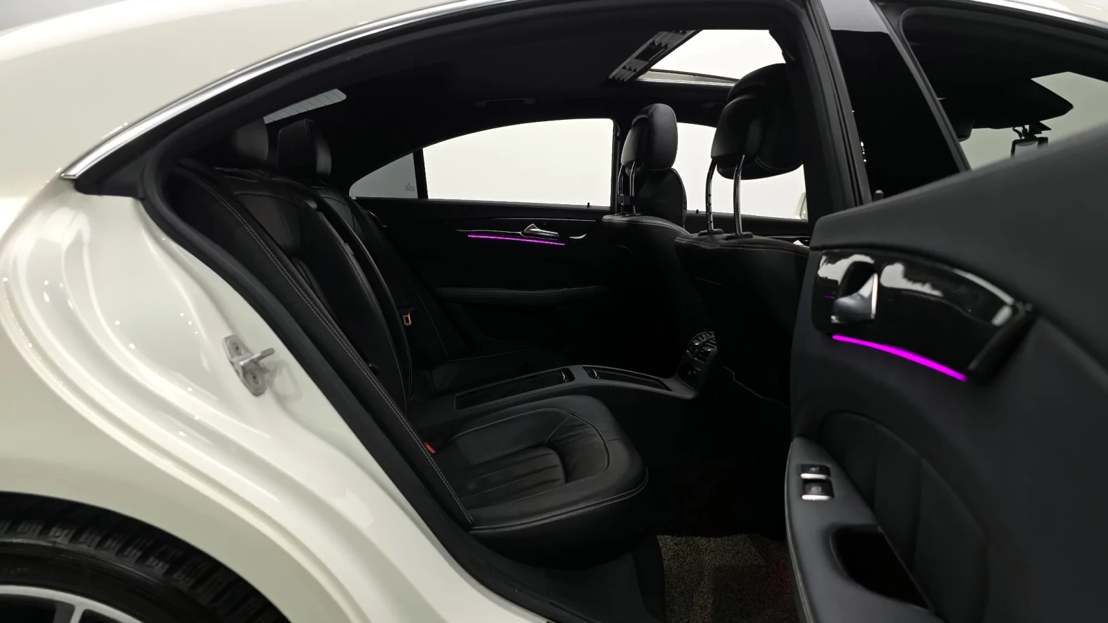 Mercedes-Benz CLS 400 3.0 4MATIC, HeadUP, 360-к., Обдухване., снимка 10 - Автомобили и джипове - 54847014