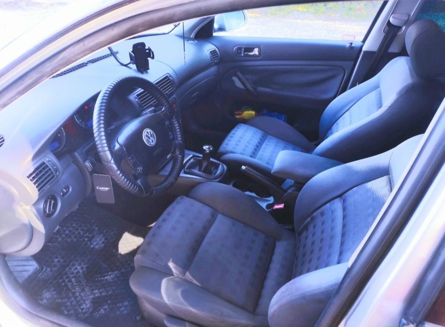 VW Passat 1.8T B5.5, снимка 5 - Автомобили и джипове - 54966734