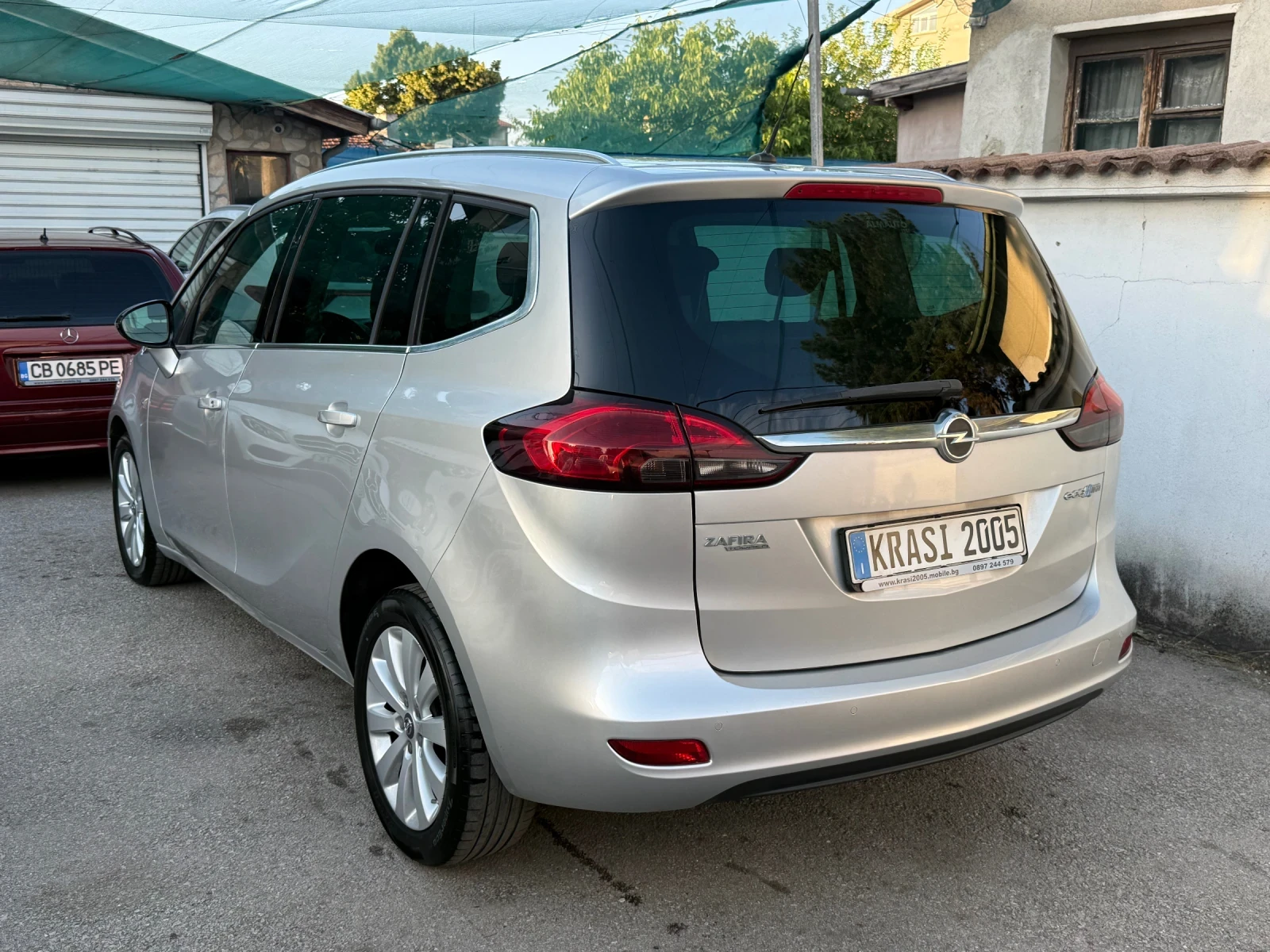 Opel Zafira 1.6ECO-M TURBO, снимка 4 - Автомобили и джипове - 55093868