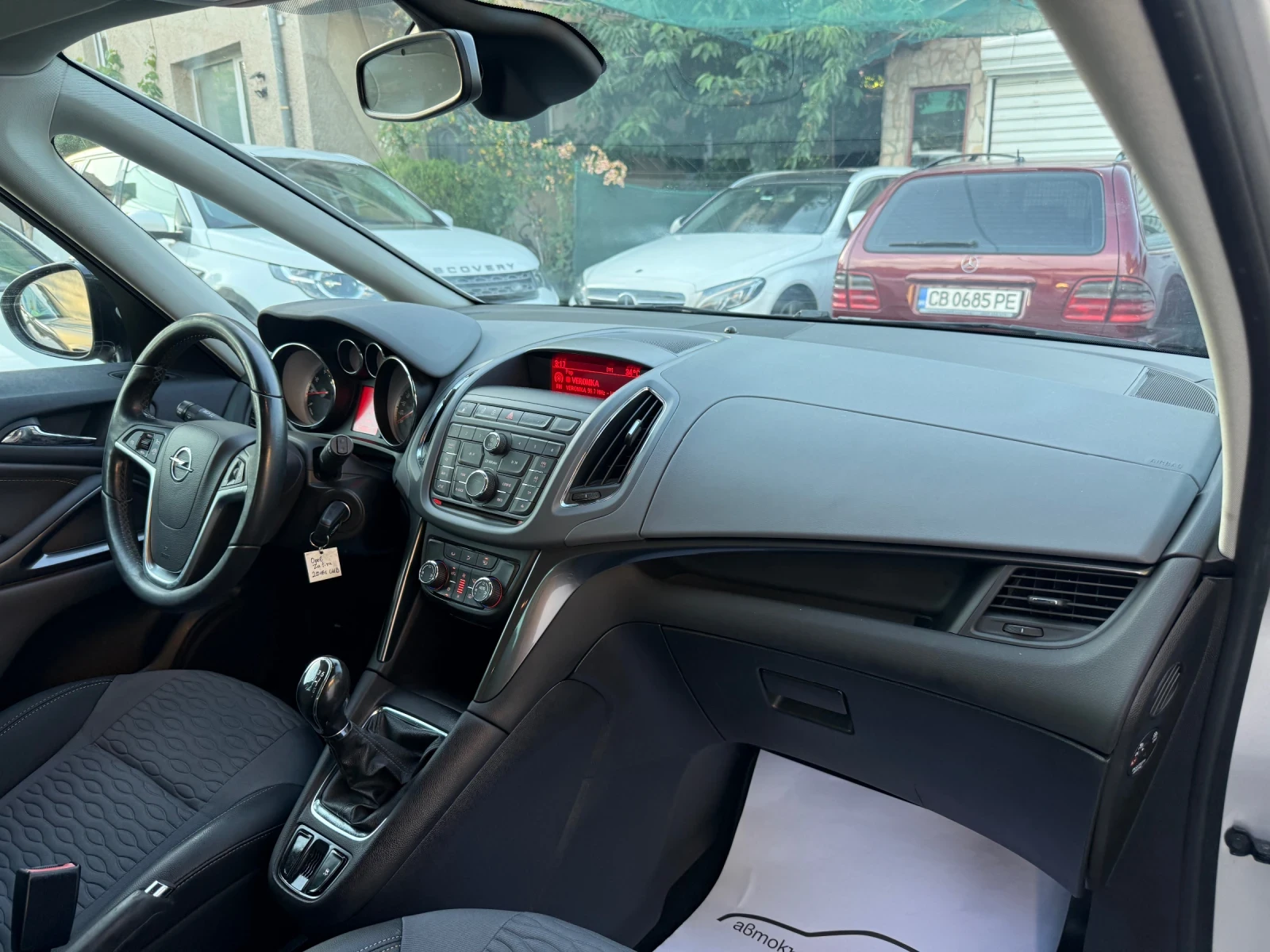 Opel Zafira 1.6ECO-M TURBO, снимка 12 - Автомобили и джипове - 55093868