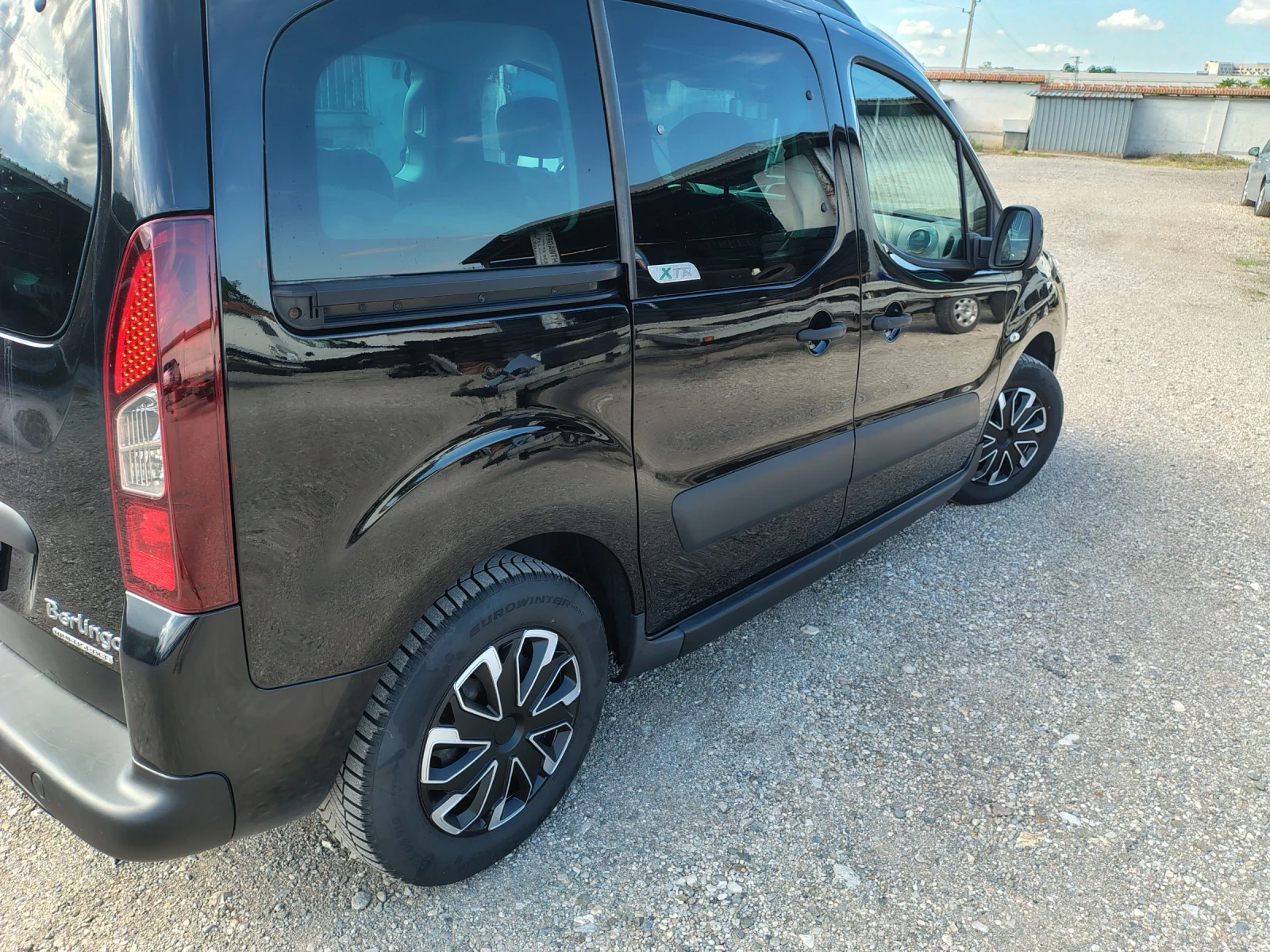 Citroen Berlingo XRT Euro 5, снимка 4 - Автомобили и джипове - 55256292