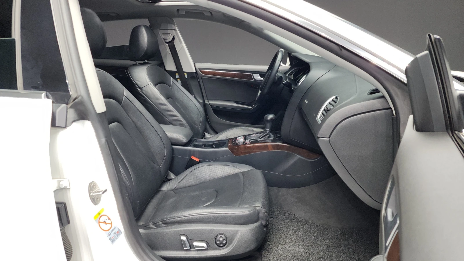 Audi A5 2.0 TDI Quattro Sportback, снимка 10 - Автомобили и джипове - 55281533