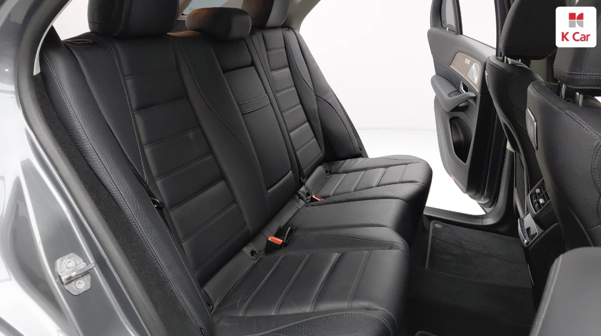 Mercedes-Benz GLE 450 АМГ * ПОДГРЕВИ * ОБДУХВАНЕ * БЕЗ ИНЦИДЕНТИ, снимка 9 - Автомобили и джипове - 55309134