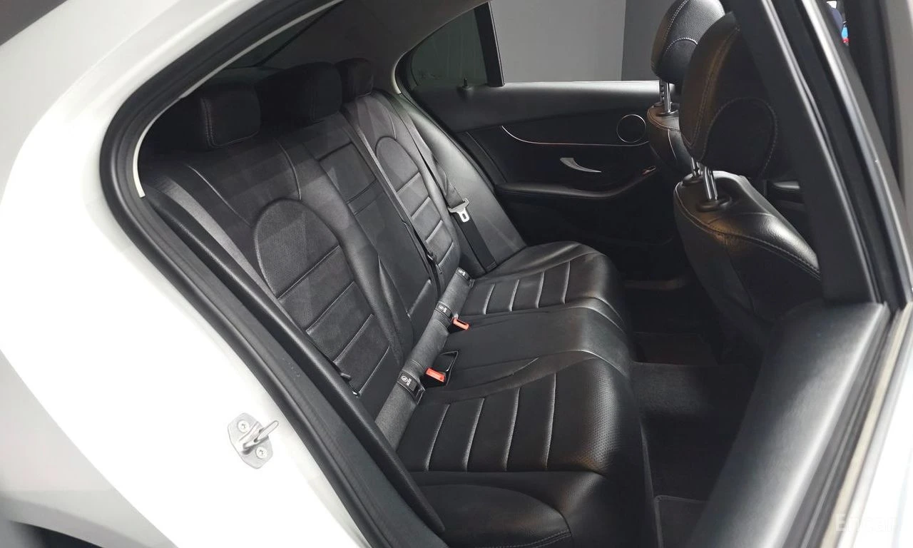 Mercedes-Benz C 220 4MATIC* HEAD UP* DISTRONIC* LANE ASS* КРАЙНА ЦЕНА, снимка 15 - Автомобили и джипове - 55441355