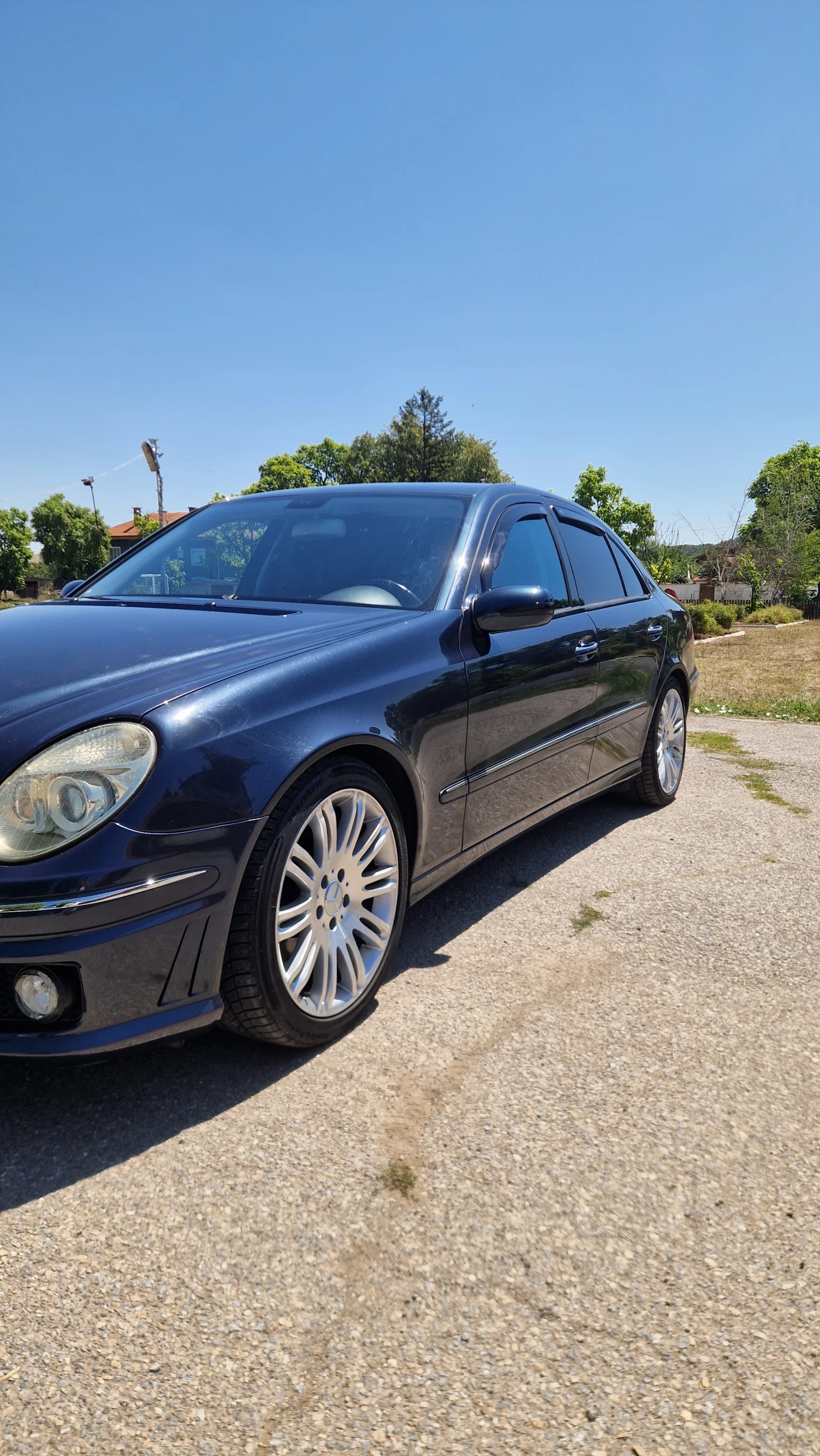 Mercedes-Benz E 320 V6 Газ, снимка 5 - Автомобили и джипове - 55500115