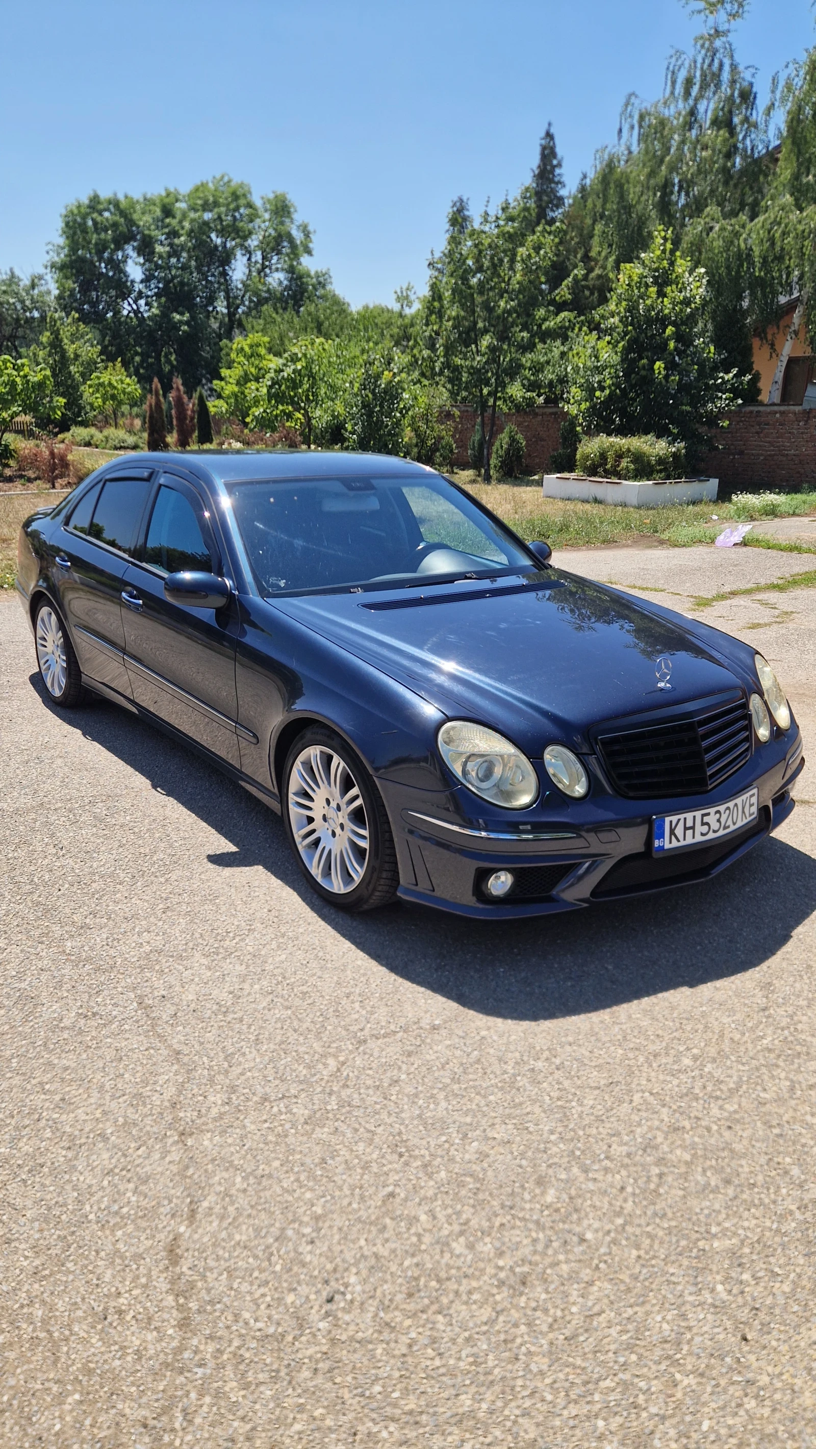 Mercedes-Benz E 320 V6 Газ, снимка 3 - Автомобили и джипове - 55500115