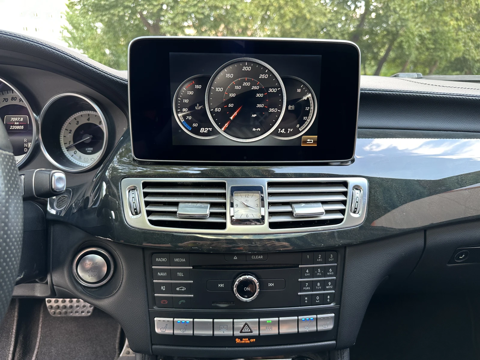 Mercedes-Benz CLS 400 4 Matic, снимка 13 - Автомобили и джипове - 55570847