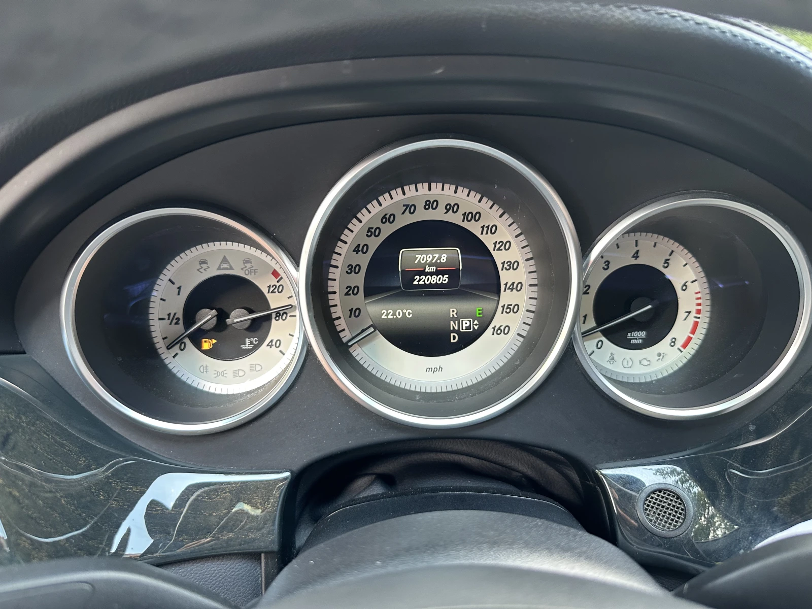 Mercedes-Benz CLS 400 4 Matic, снимка 14 - Автомобили и джипове - 55570847
