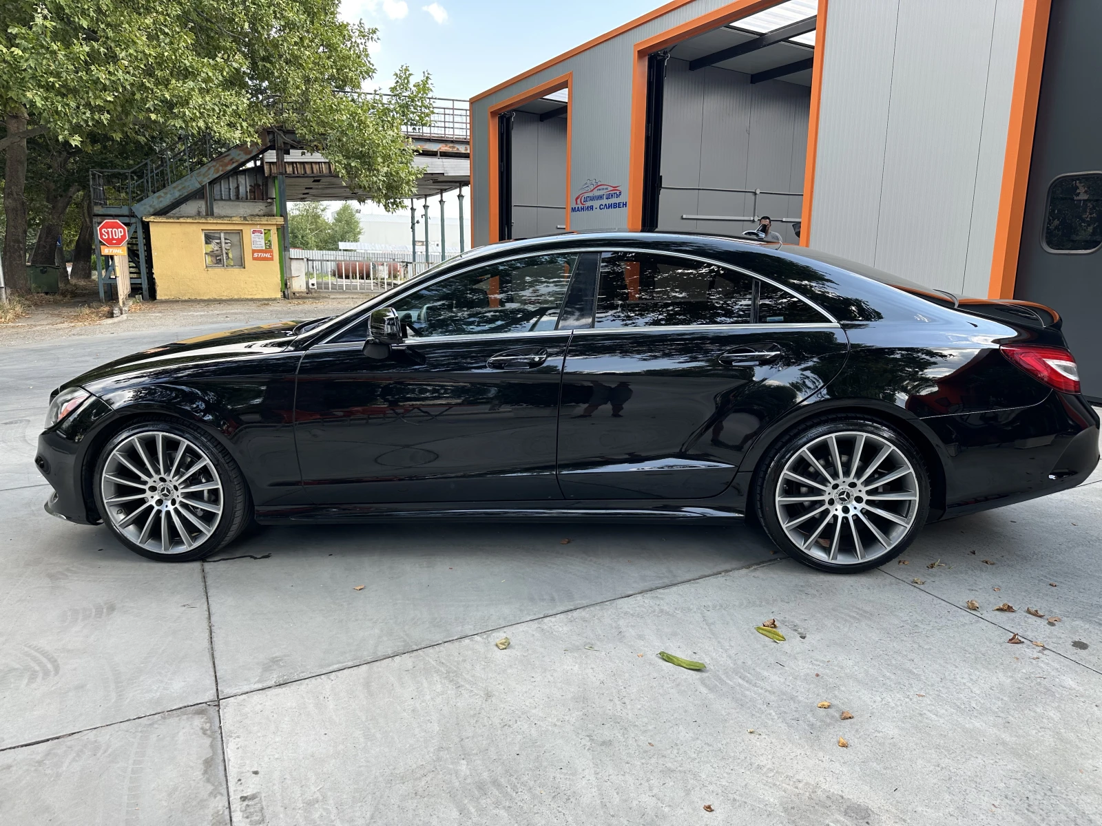 Mercedes-Benz CLS 400 4 Matic, снимка 8 - Автомобили и джипове - 55570847
