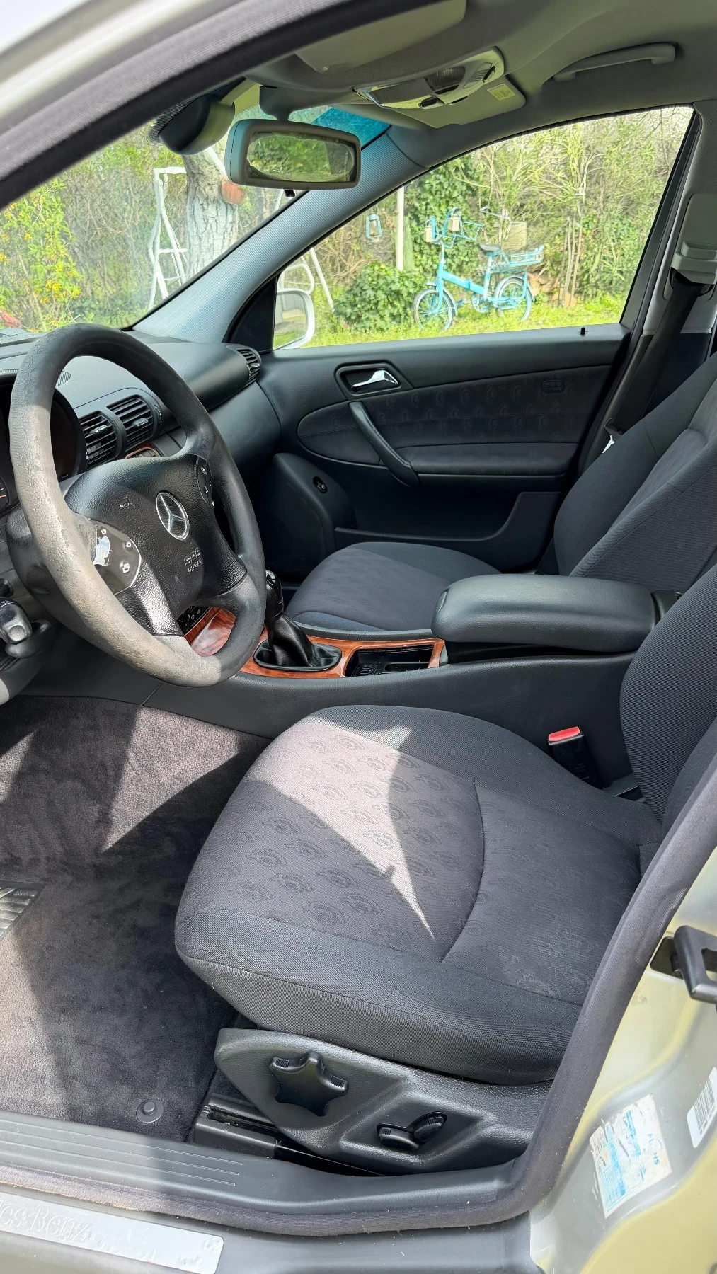 Mercedes-Benz C 180, снимка 8 - Автомобили и джипове - 55643971