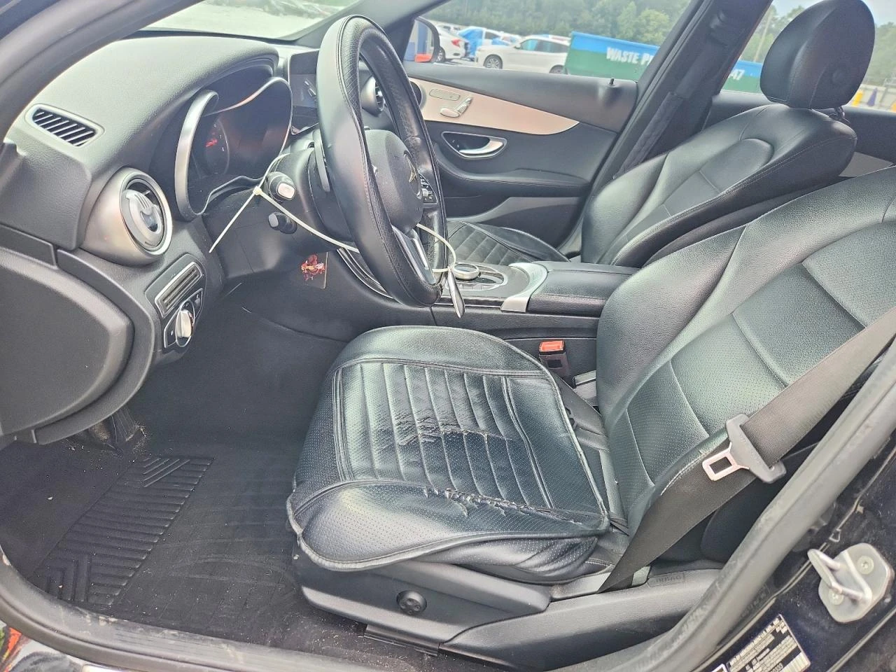 Mercedes-Benz C 300 2.0l, снимка 7 - Автомобили и джипове - 56025757