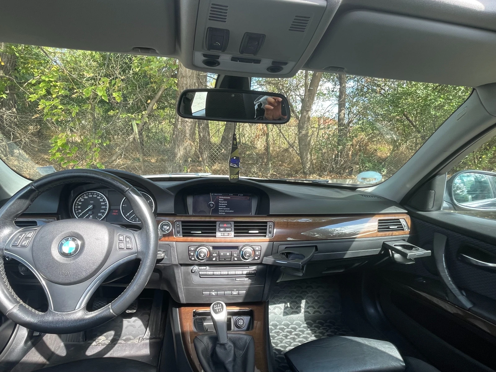 BMW 320 E90 LCI, снимка 7 - Автомобили и джипове - 56310216