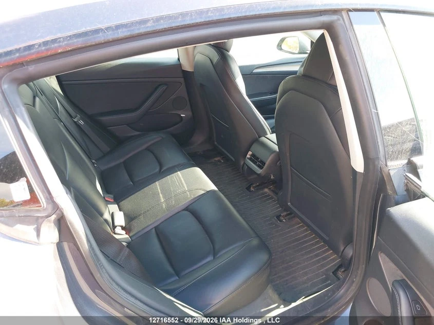 Tesla Model 3 Long Range AWD, снимка 8 - Автомобили и джипове - 56405105