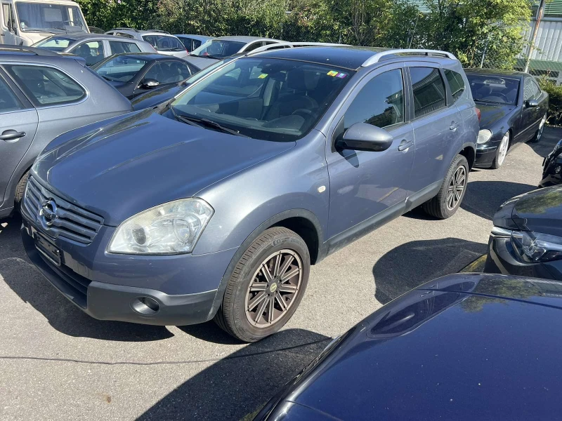 Nissan Qashqai + 2 2.0 4x4, снимка 14 - Автомобили и джипове - 47227890