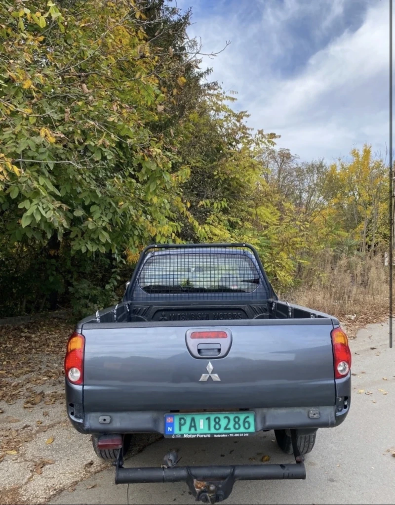 Mitsubishi L200 2.5DID, снимка 5 - Автомобили и джипове - 47955531