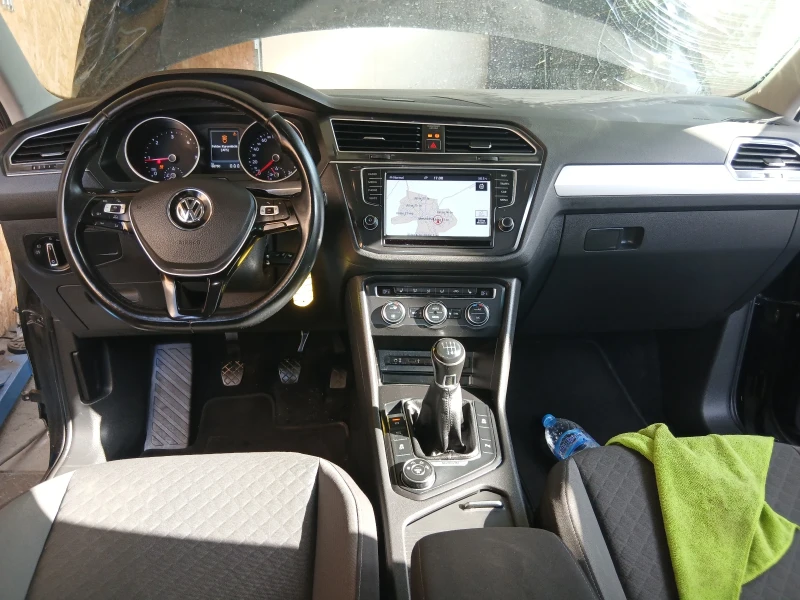 VW Tiguan 2 TDI, снимка 11 - Автомобили и джипове - 53010247