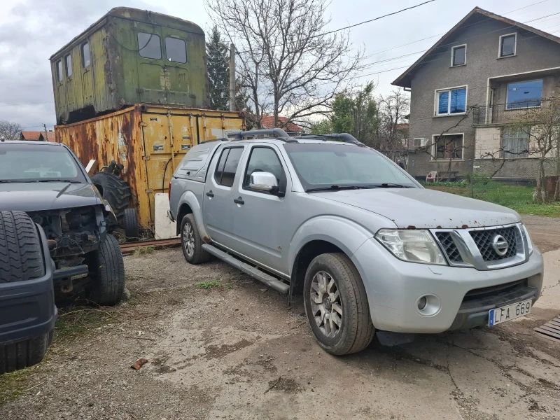 Nissan Navara Цял или на части, снимка 7 - Автомобили и джипове - 52597062