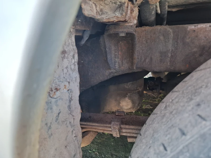 Nissan Navara Цял или на части, снимка 6 - Автомобили и джипове - 52597062