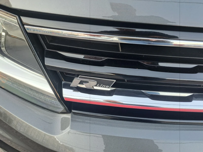 VW Tiguan 1.4TSI-R-LINE-NAVI-ПЕРФЕКТЕН, снимка 11 - Автомобили и джипове - 52156973