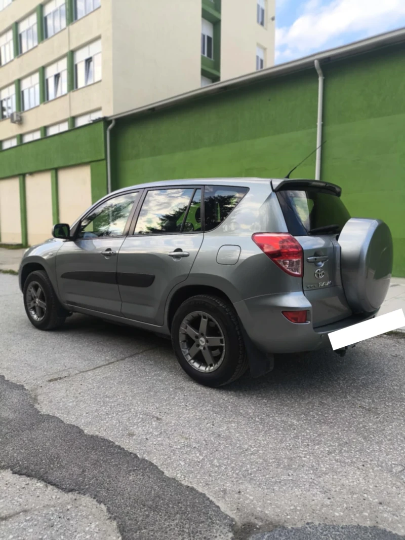 Toyota Rav4, снимка 6 - Автомобили и джипове - 52593640