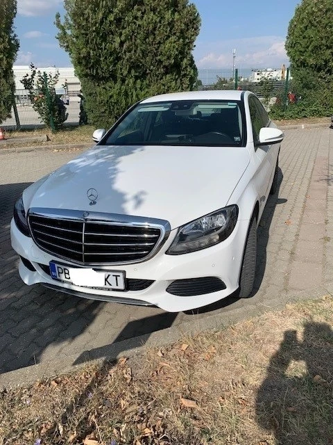 Mercedes-Benz C 180, снимка 2 - Автомобили и джипове - 46656538