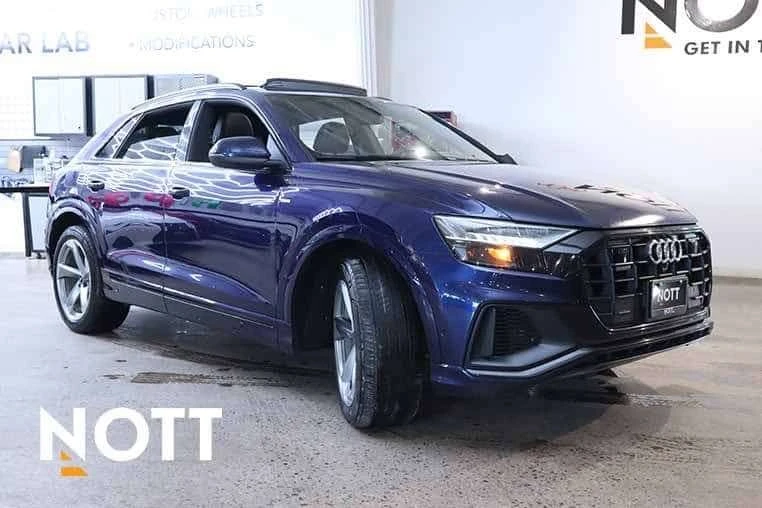 Audi Q8 TECHNIK | S-LINE /CARFAX /ФИНАНСИРАНЕ, снимка 6 - Автомобили и джипове - 54609036