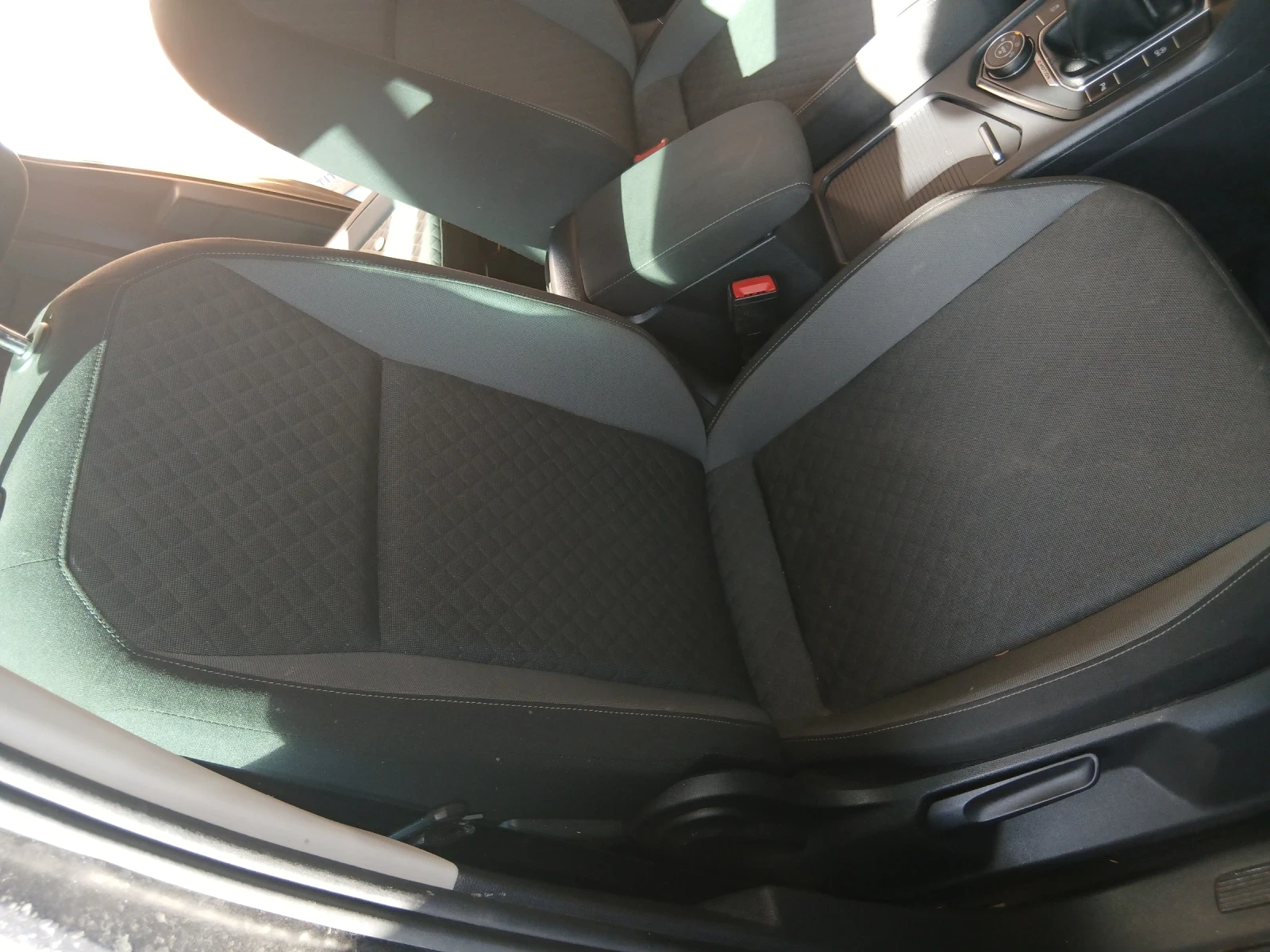 VW Tiguan 2 TDI, снимка 15 - Автомобили и джипове - 53901432