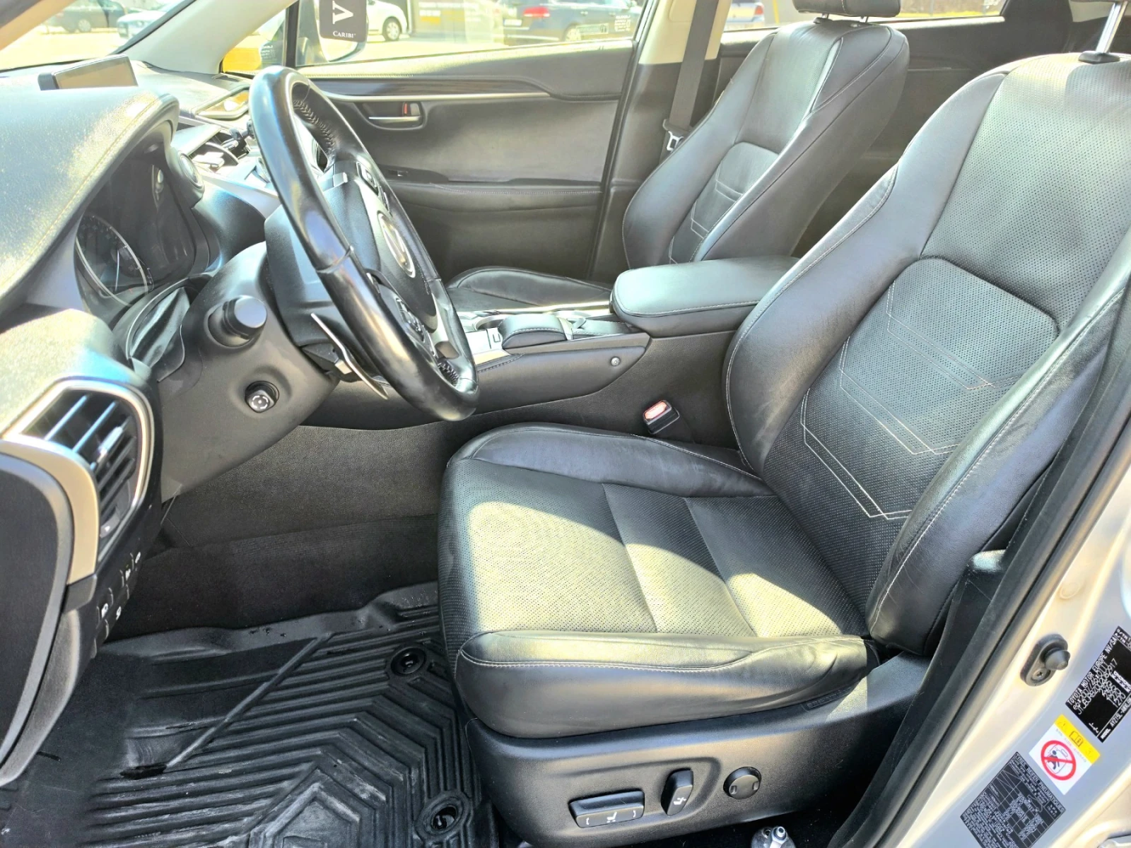 Lexus NX 300h 4x4 / Toyota Relax, снимка 9 - Автомобили и джипове - 52047275