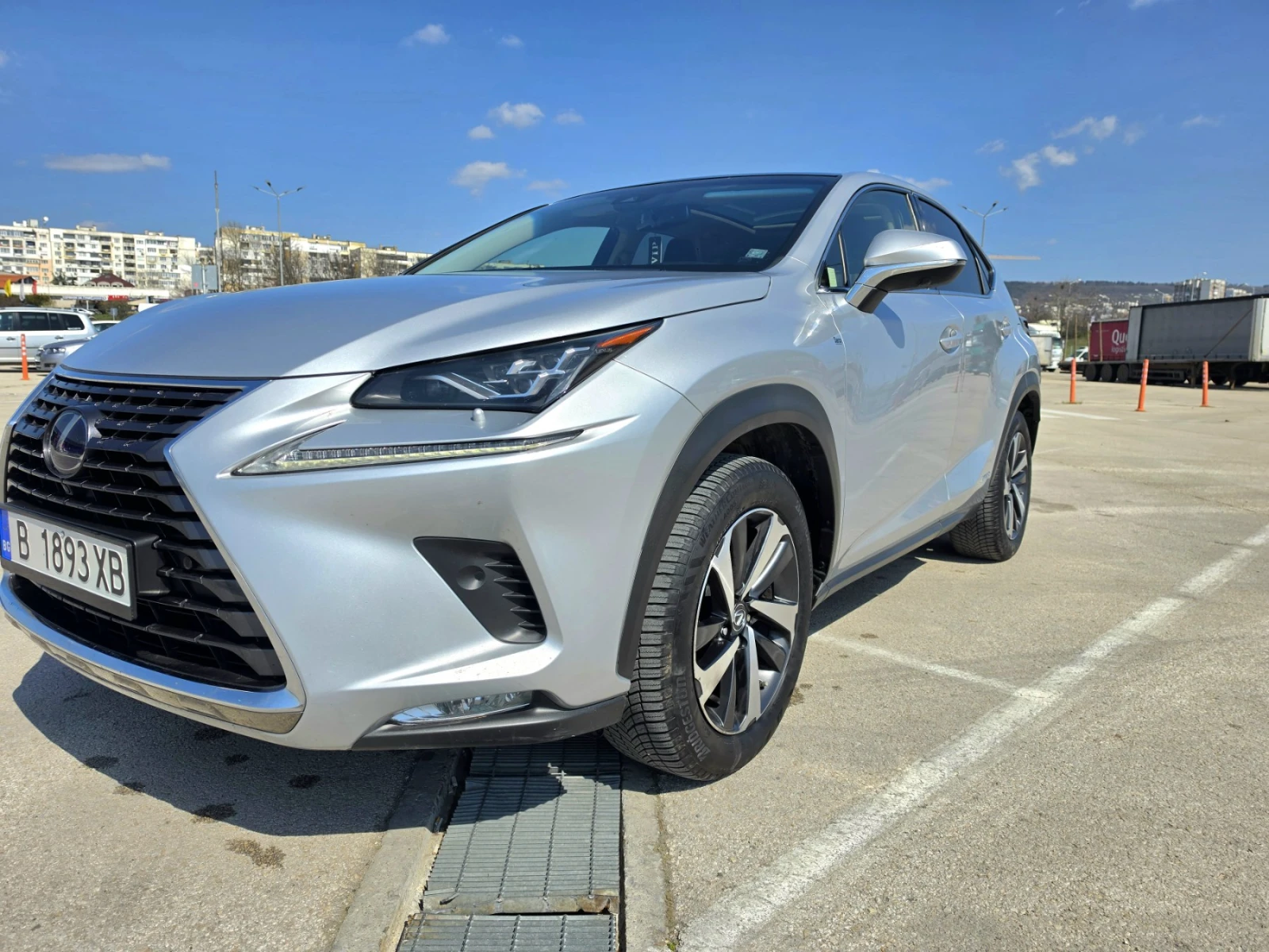 Lexus NX 300h 4x4 / Toyota Relax, снимка 3 - Автомобили и джипове - 52047275