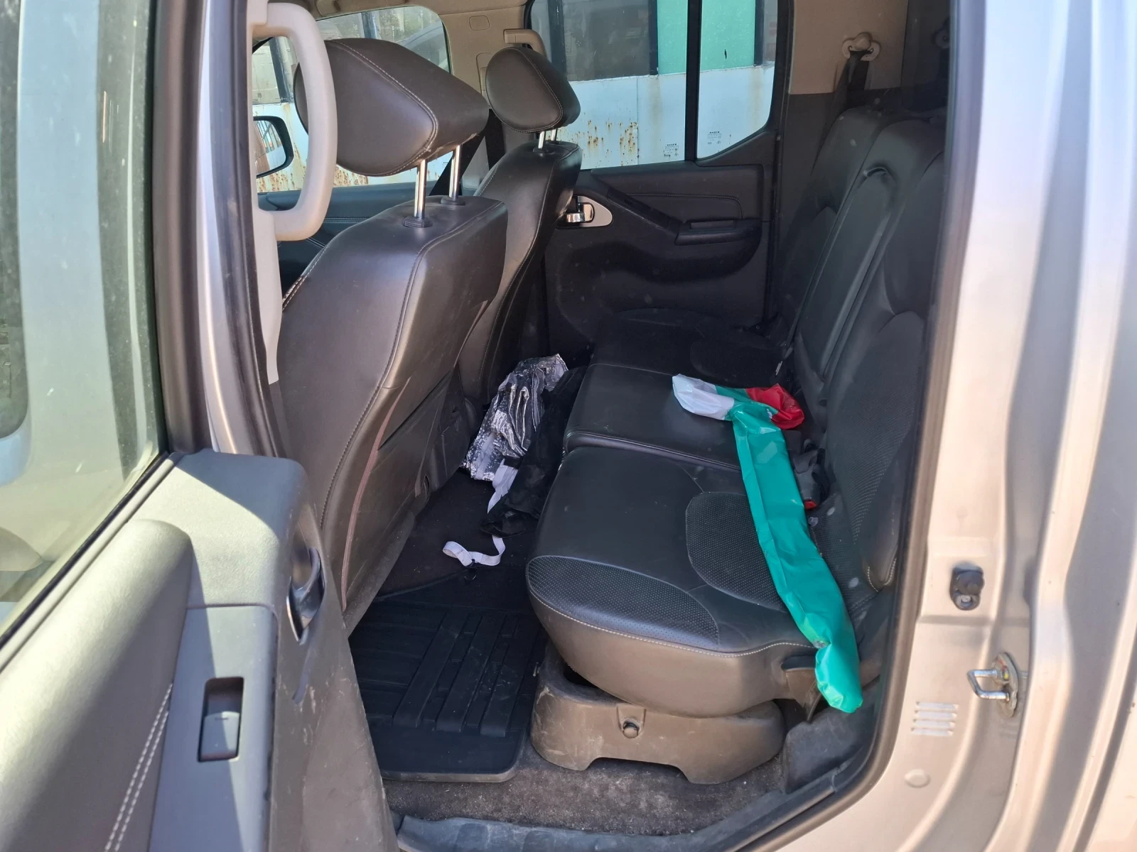 Nissan Navara Цял или на части - изображение 10