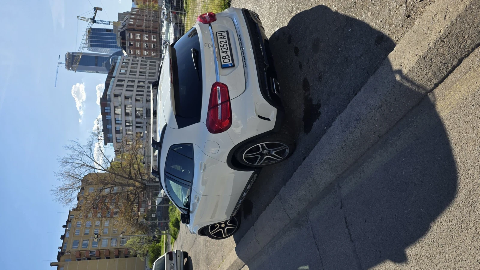 Mercedes-Benz GLA 200, снимка 4 - Автомобили и джипове - 54248035