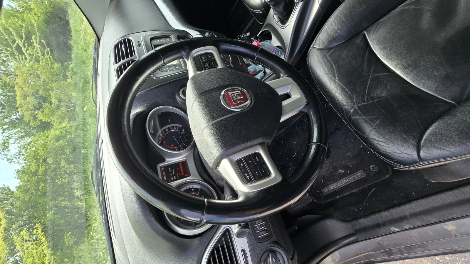 Fiat Freemont, снимка 12 - Автомобили и джипове - 54387066