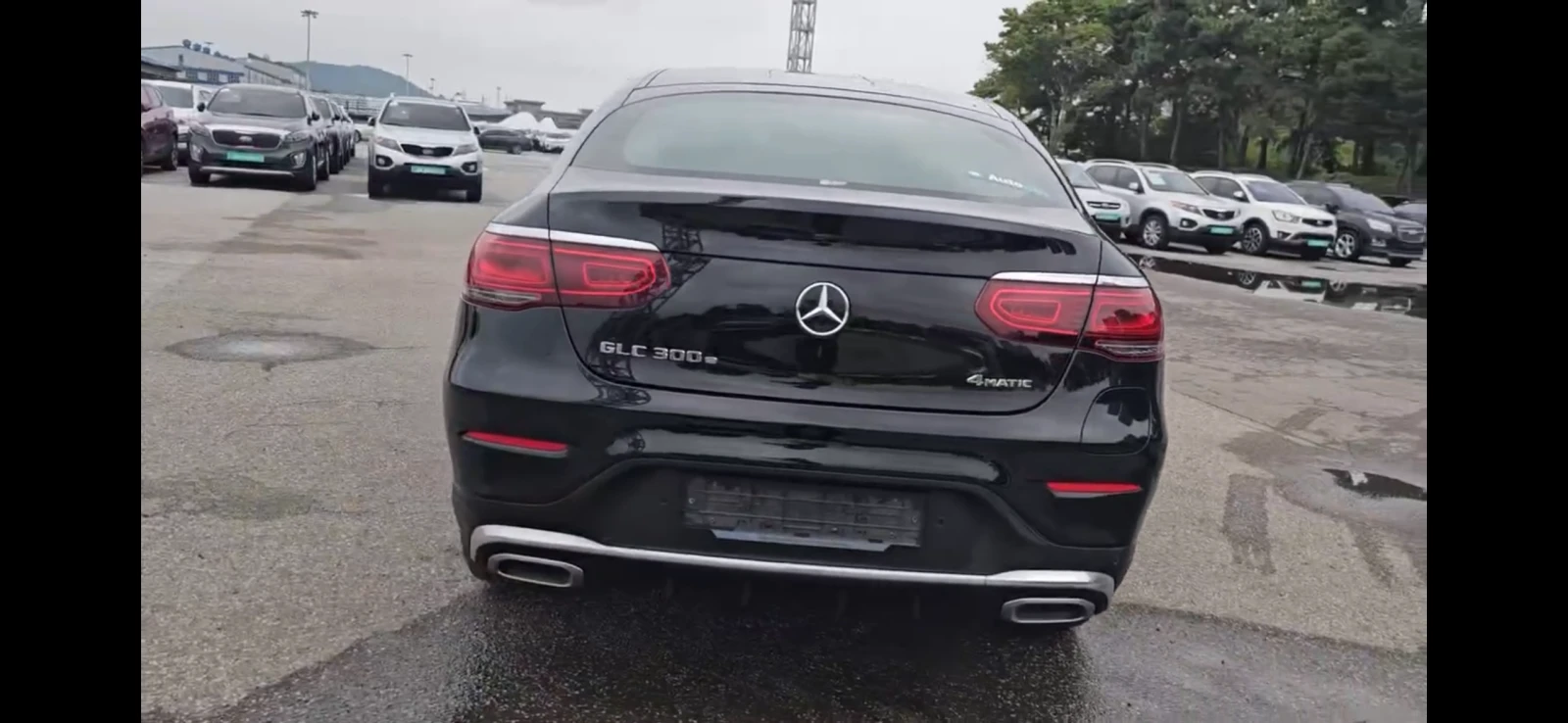 Mercedes-Benz GLC 300 e AMG Coupe Plug in Hybrid, снимка 6 - Автомобили и джипове - 55112733
