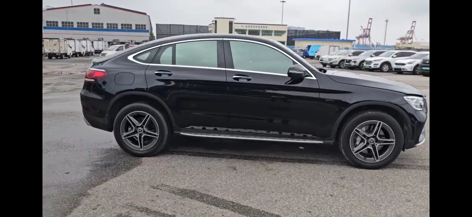 Mercedes-Benz GLC 300 e AMG Coupe Plug in Hybrid, снимка 4 - Автомобили и джипове - 55112733