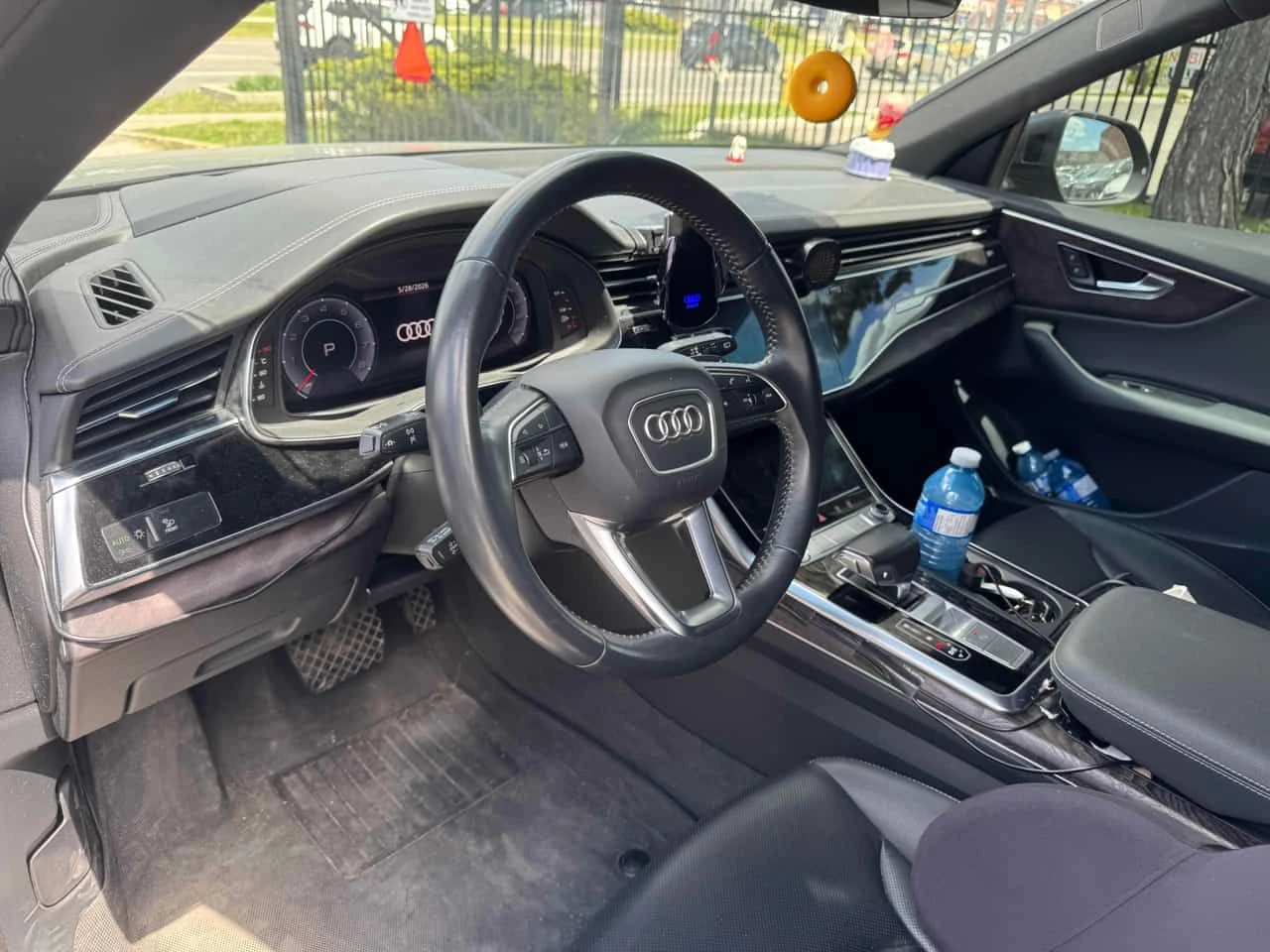 Audi Q8 Technik /360/DIS/MATRIX/B&O/МАСАЖИ, снимка 5 - Автомобили и джипове - 55076497